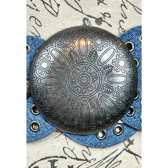 8 Other Reasons Montana Stallion Belt Studded Blue Denim 43\